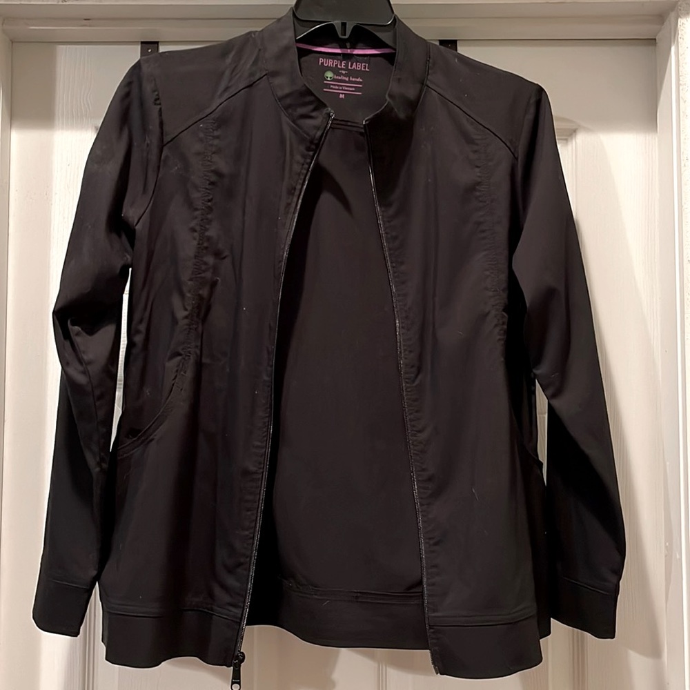 Black scrub jacket - “Purple Label by Healing Hands”